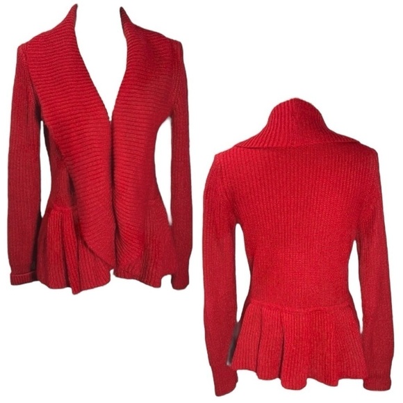 Cable & Gauge Cherry Red Thick Knit Ruffle Sweater sz M - Picture 13 of 14